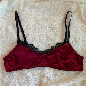 Women’s bra